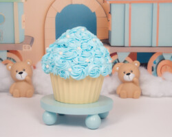 blauwe cupcake met parels